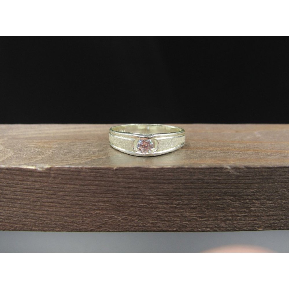 Size 8.5 Sterling Silver Floating Round Cubic Zirconia Band Ring
